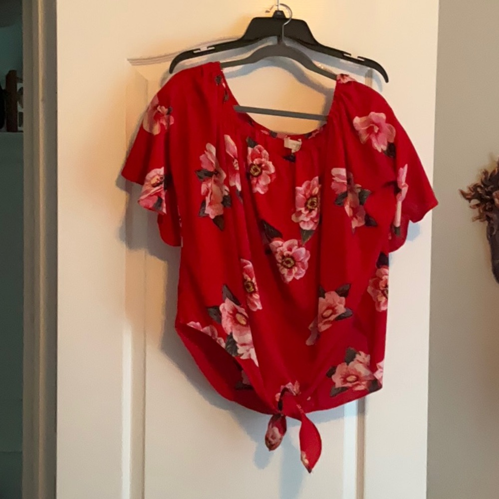 Umgee Red Floral Women's Blouse